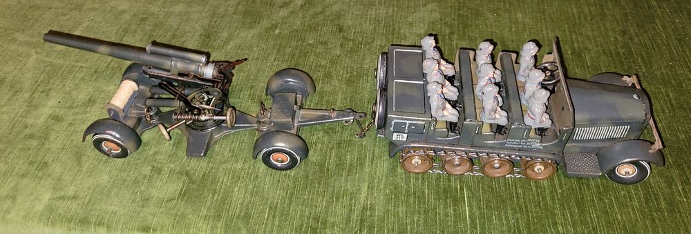 TIPPCO autocarro cingolato con cannone 88mm 1