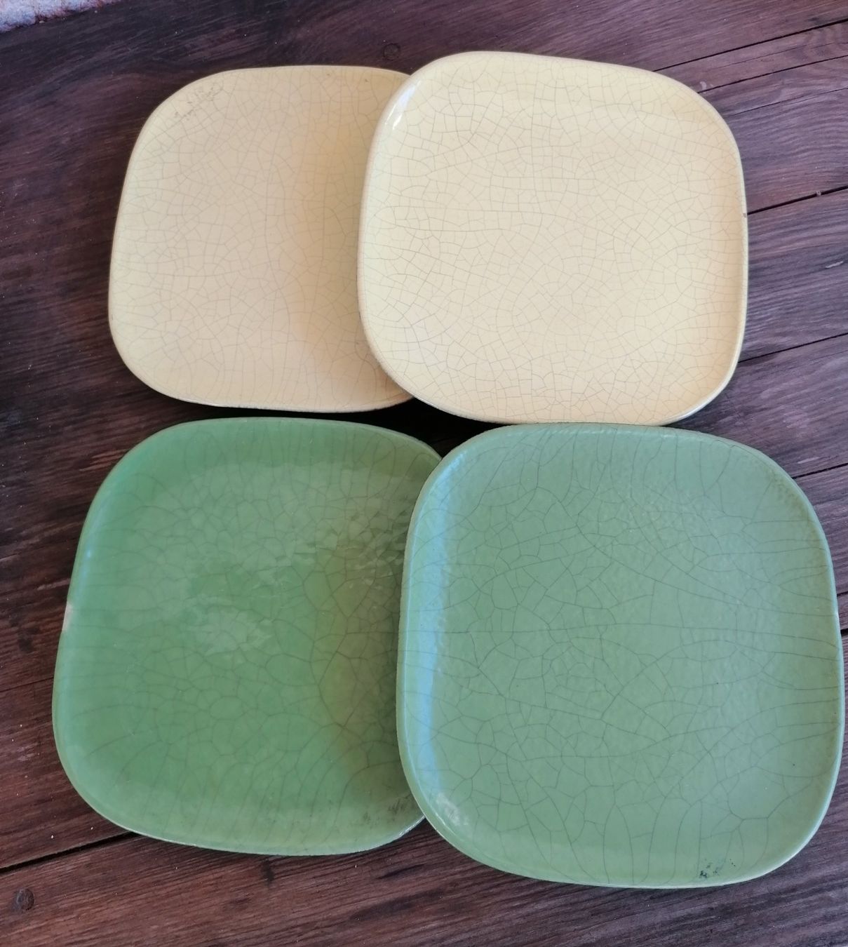Hugo Kohler Piatti: 4 assiettes KOHLER Bienne – Usato da Chezard St-Martin venduto da Loucail