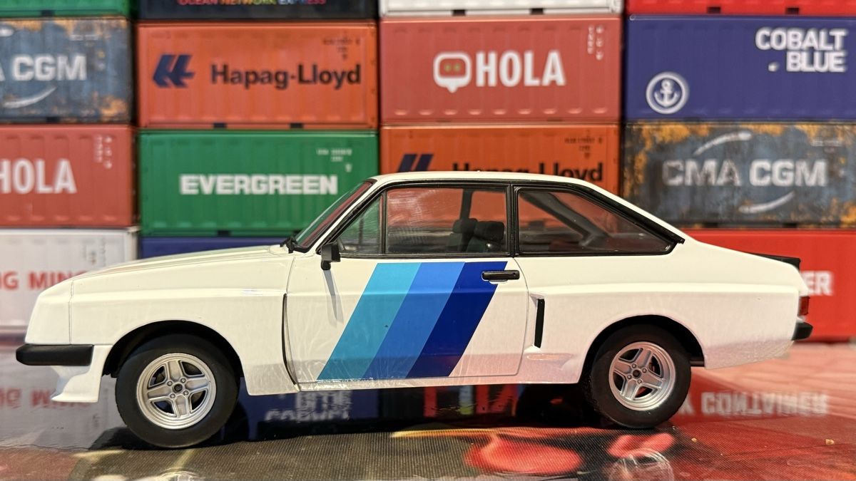 Ford Modellautos: Ford Escort weiss  – Neu (gemäss Beschreibung) aus Basel von Zomeg