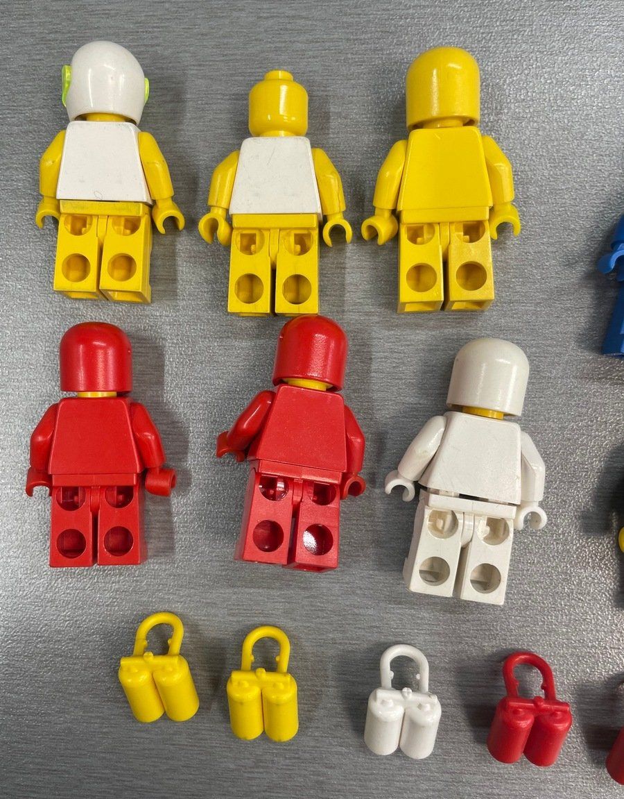 Lego Statuette: Lego Space 10 Minifiguren "Classic" – Usato da Sirnach venduto da sagrotin 2