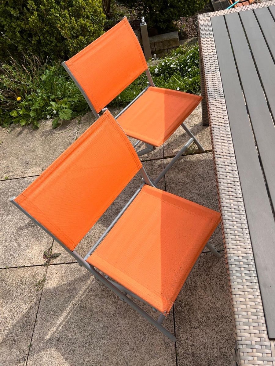 Set di tavolo e panche: Gartentisch und 4 stühle – Usato da Olsberg venduto da her_9hvs 1