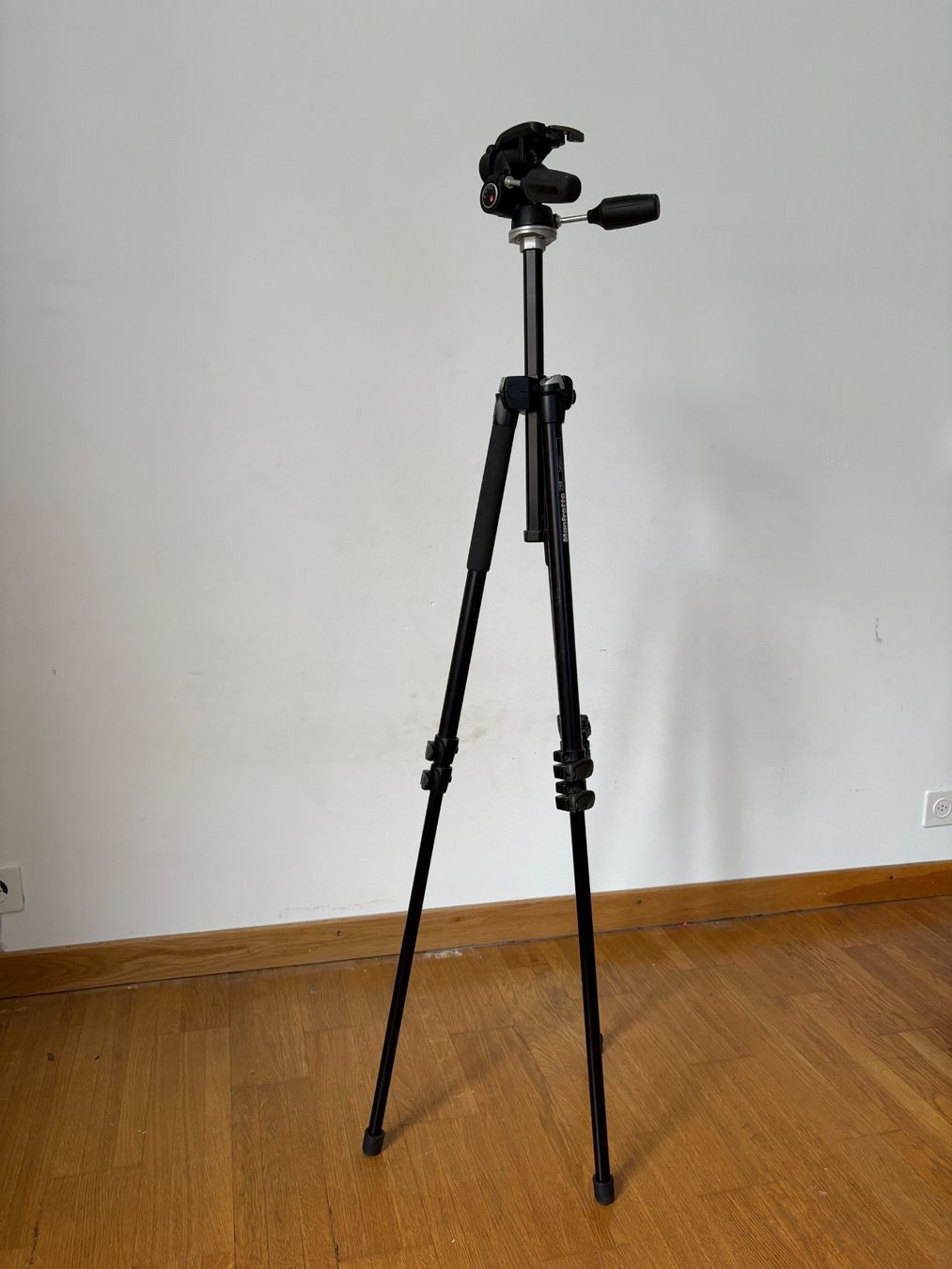 Cavalletti: Treppiede Manfrotto 290 – Usato da Lugano venduto da Ru_Le 4