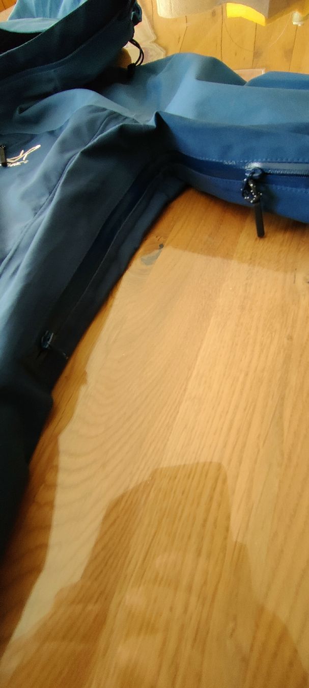 RevolutionRace Vestes: Regenjacke – Neuf (Voir description) à Madiswil par Rosmi78 5
