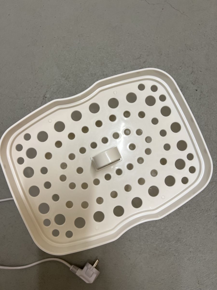 Chicco Repas pour bébés: Chicco Bottle Warmer and Sterilizer- EU plug – D'occasion à Watt par rmt07 2