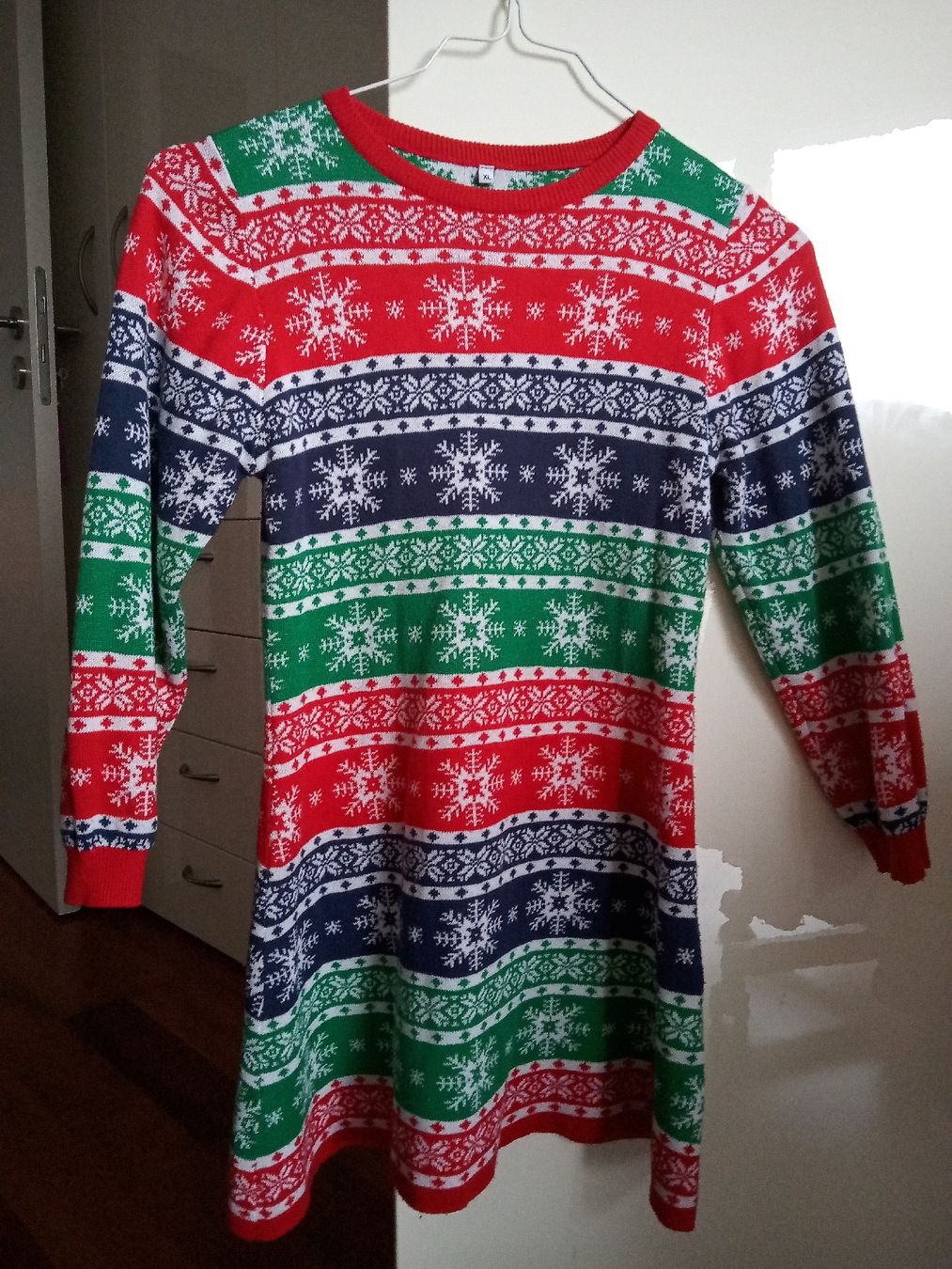 Vestiti & Gonne: Winter Strickkleid Mädchen – Usato da Büren SO venduto da swelch