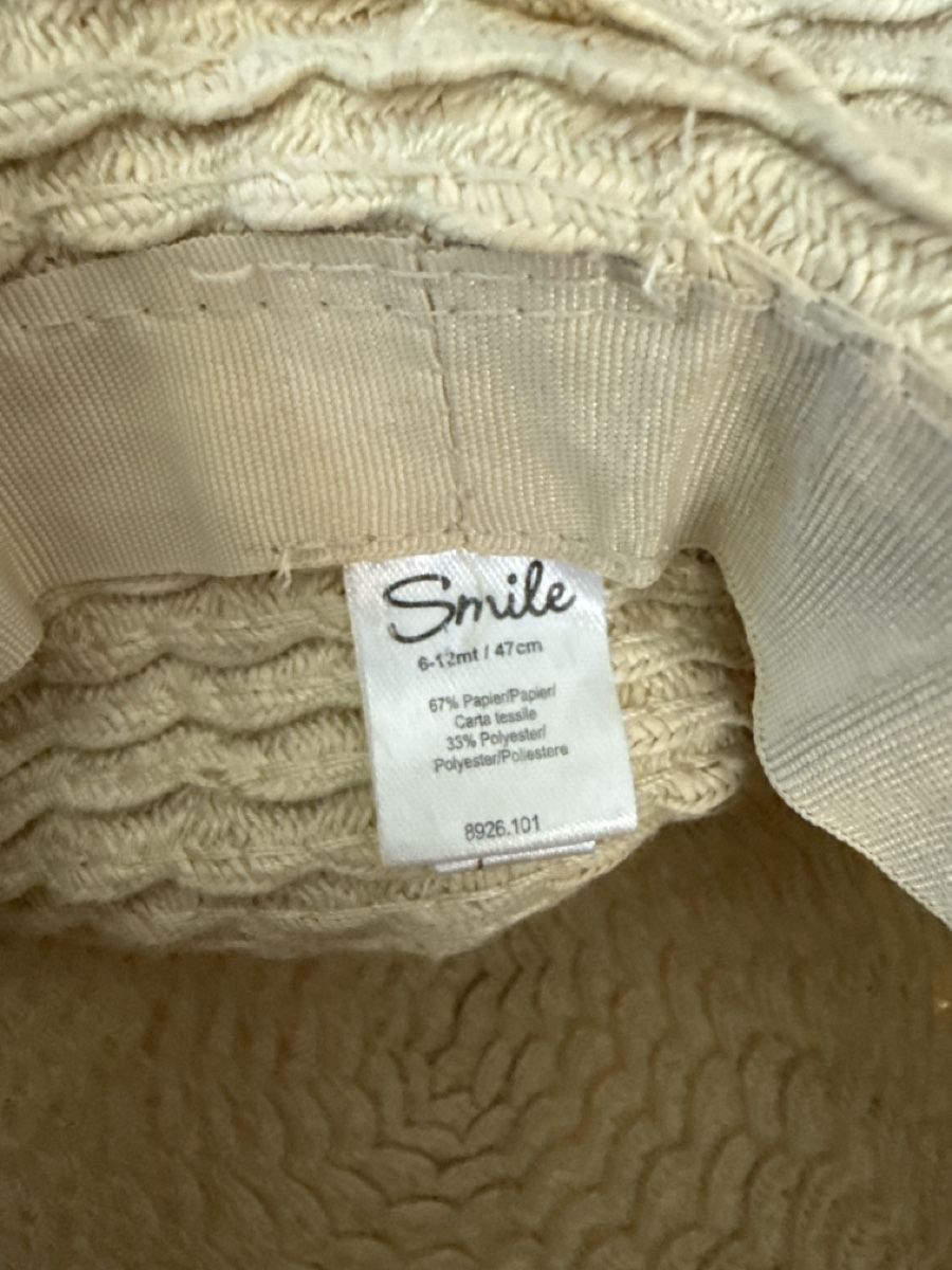 Migros Sonstige Mädchenkleider: Kinderhut Set Smile 6-12 Monate – Gebraucht aus Ottikon von Domito 1