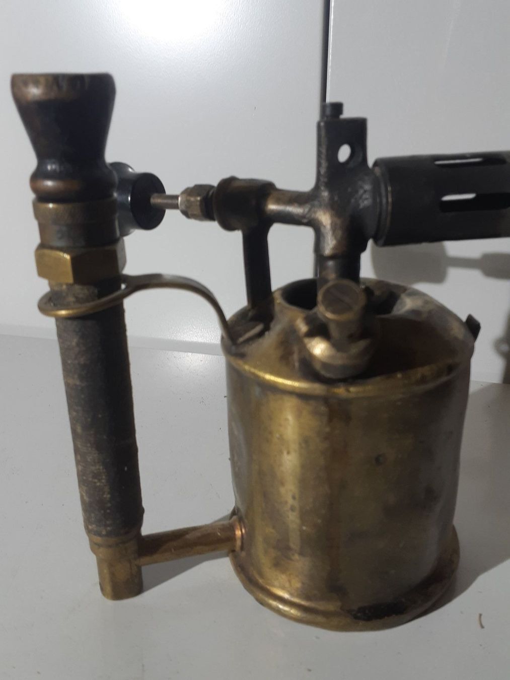 Tutti gli attrezzi: Antiker Petrol/Ölbrenner – Usato da Grindelwald venduto da carro5 5