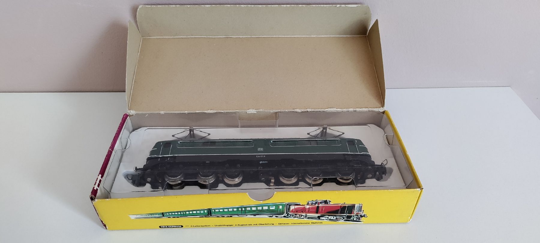Trix Modelleisenbahnen: Trix-Express H0-E-Lokomotive"BR·E50·009"|Art.2235|inkl.OVP – Gebraucht aus Boswil von MAF_952 6