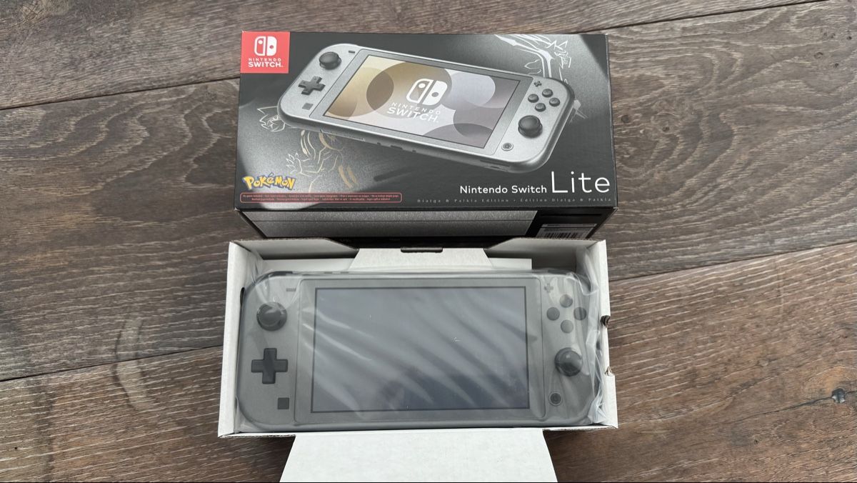 Nintendo Console: Nintendo Switch Lite Ultimatives Pokemon Paket – Nuovo e nell'imballaggio originale da Ebertswil venduto da buddelwilli 5