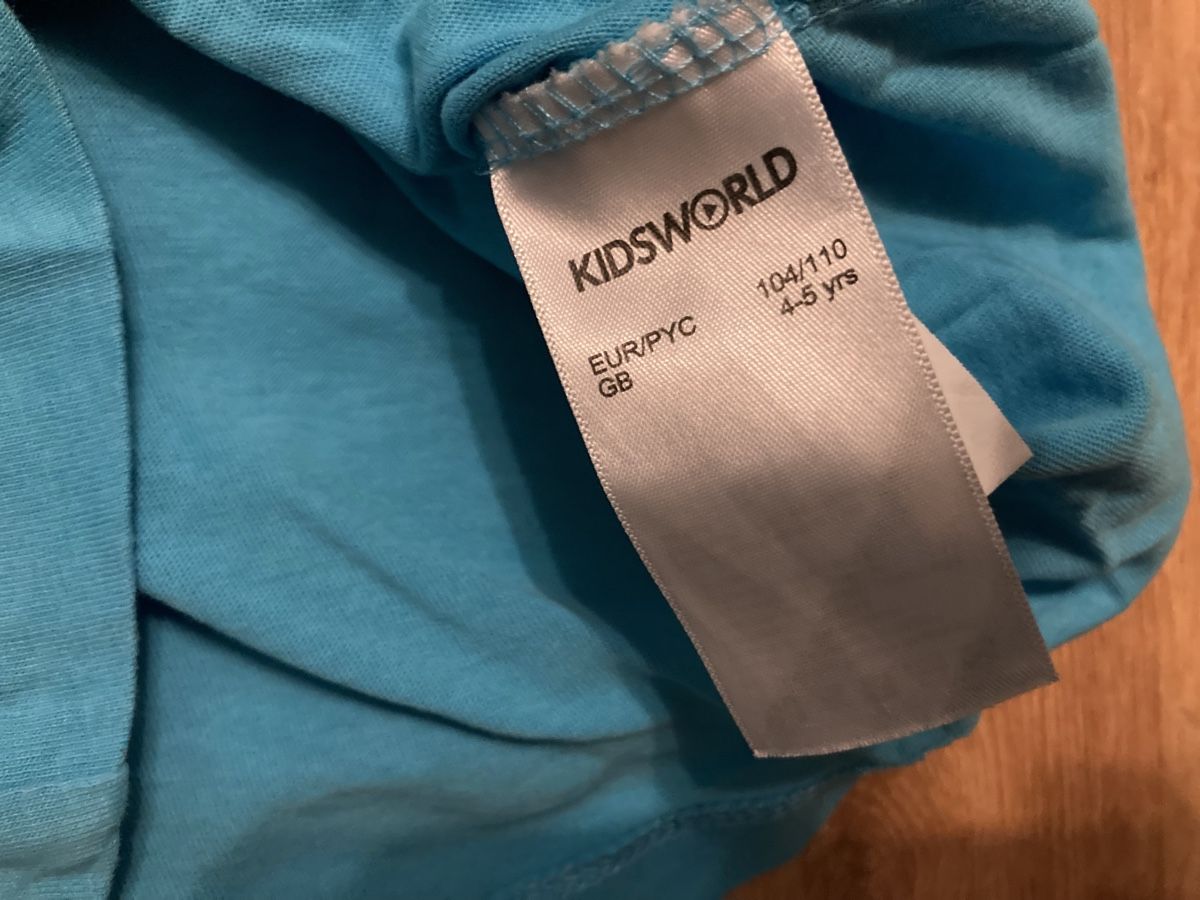 Camicie, T-shirt & Polo: Knaben Langarmshirts Gr. 104/110 – Usato da Emmenbrücke venduto da JJ_89 3