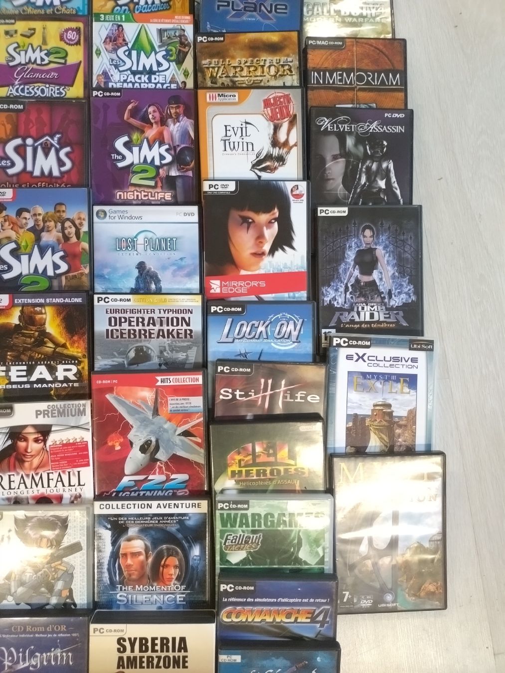 Giochi: Lot de Jeux PC CD-ROM divers – Usato da Farvagny-le-Grand venduto da LaCaverne 5