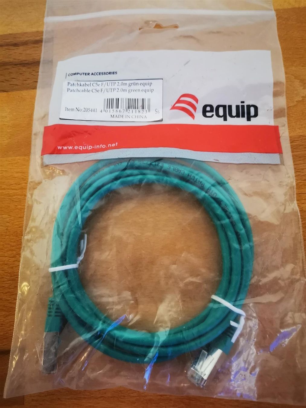 Cavi: Patchkabel Cat5E, 2m, Grün – Nuovo e nell'imballaggio originale da Buchs ZH venduto da Sutoris