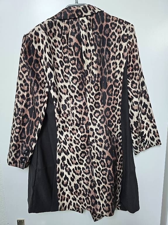 Only Giacche: Leo Blazer von Only Luxury – Usato da Opfikon venduto da rockqueen666 1
