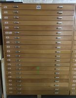 Schubladenstock braun (Planschrank aus Holz hoch + breit)