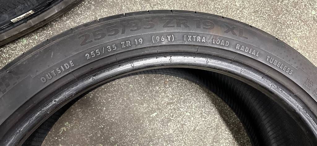 Pneumatici & Ruote complete: 255/35ZR19 – Usato da Schüpfheim venduto da Staschue 2