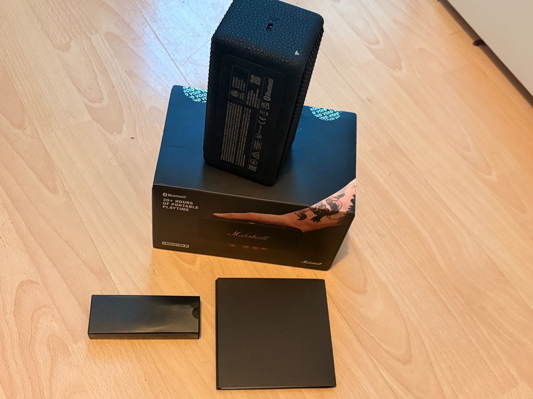 Marshall Casse acustiche: Marshall Emberton II Bluetooth Speaker – Nuovo (secondo la descrizione) da Spreitenbach venduto da SwissTradeMan 2