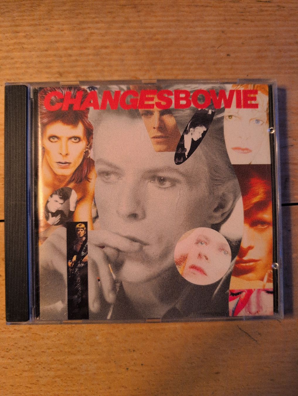 CD: David Bowie - ChangesBowie - CD - Top Zustand! – Usato da Calfreisen venduto da frupus