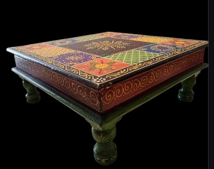 Tavoli: Table basse Indienne en bois – Nuovo e nell'imballaggio originale da Vernier venduto da 19pigments 2