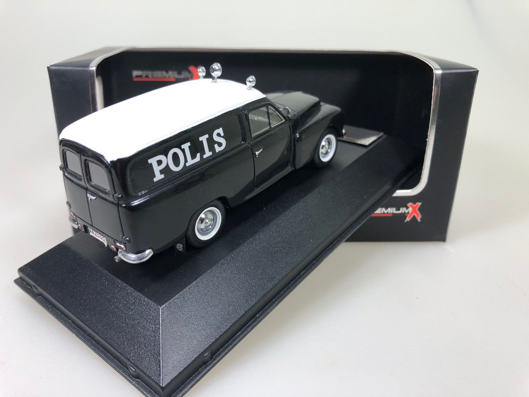 Volvo Modellini d'auto: Volvo PV445 Polis - PremiumX - 1:43 – Usato da Widen venduto da Himan 1