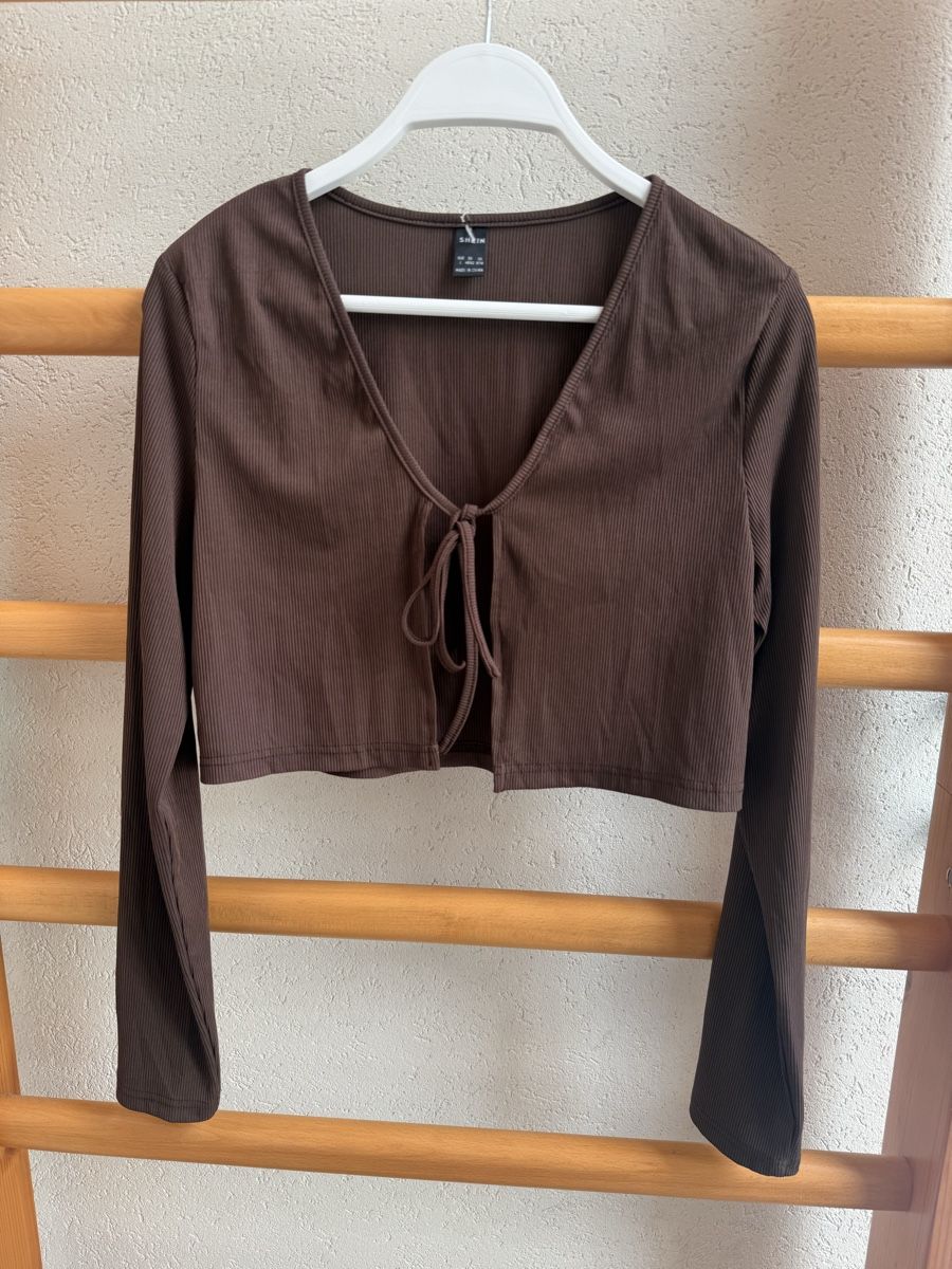Shein Top:  Damen Crop Top, Gr. M/L  – Usato da Grafenried venduto da Kalocha