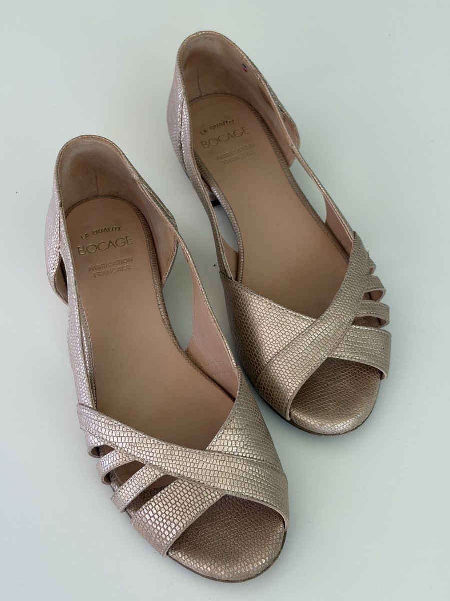 Damenschuhe: Chaussures Bocage pt 39 – Gebraucht aus La Tour-de-Peilz von kin_5mrd