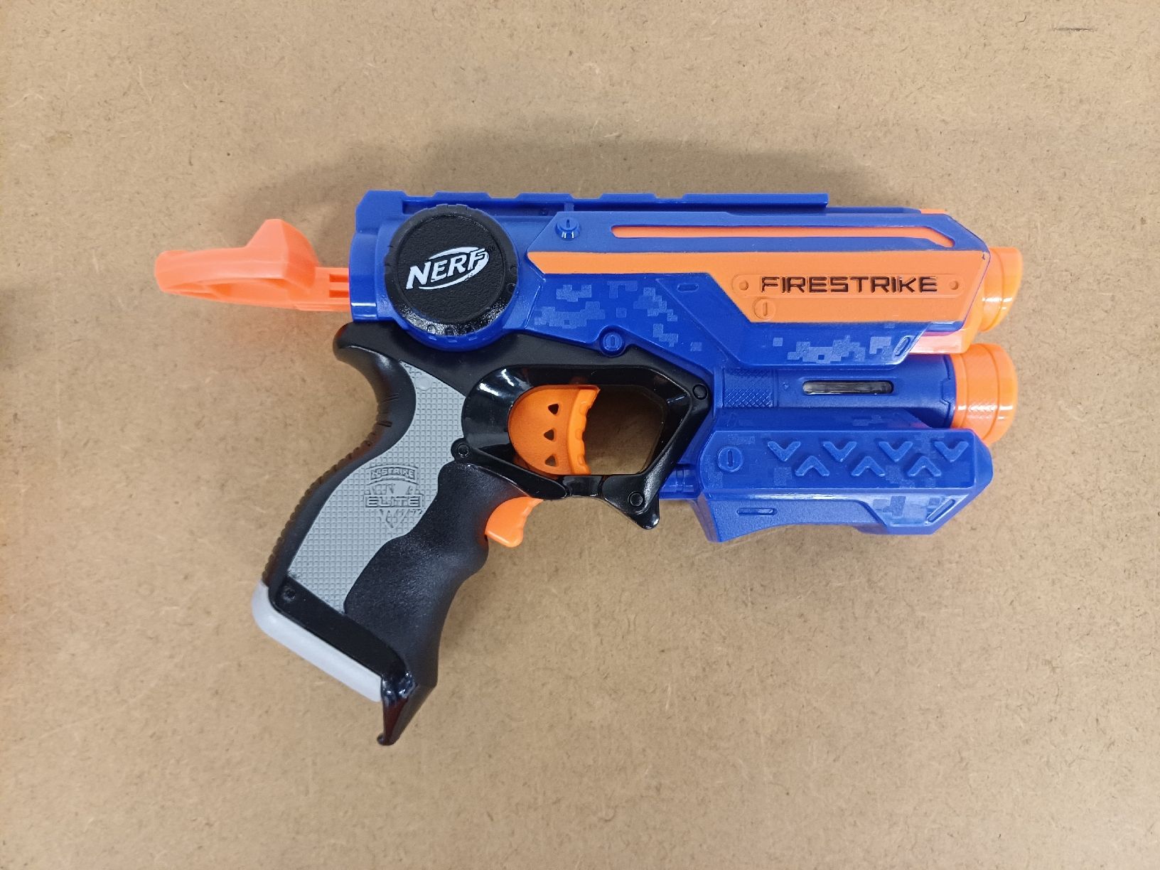 Nerf Giocattoli: Nerf: Stryfe, Firestrike, Persuader – Usato da Gorduno venduto da MirellaDaniel 3