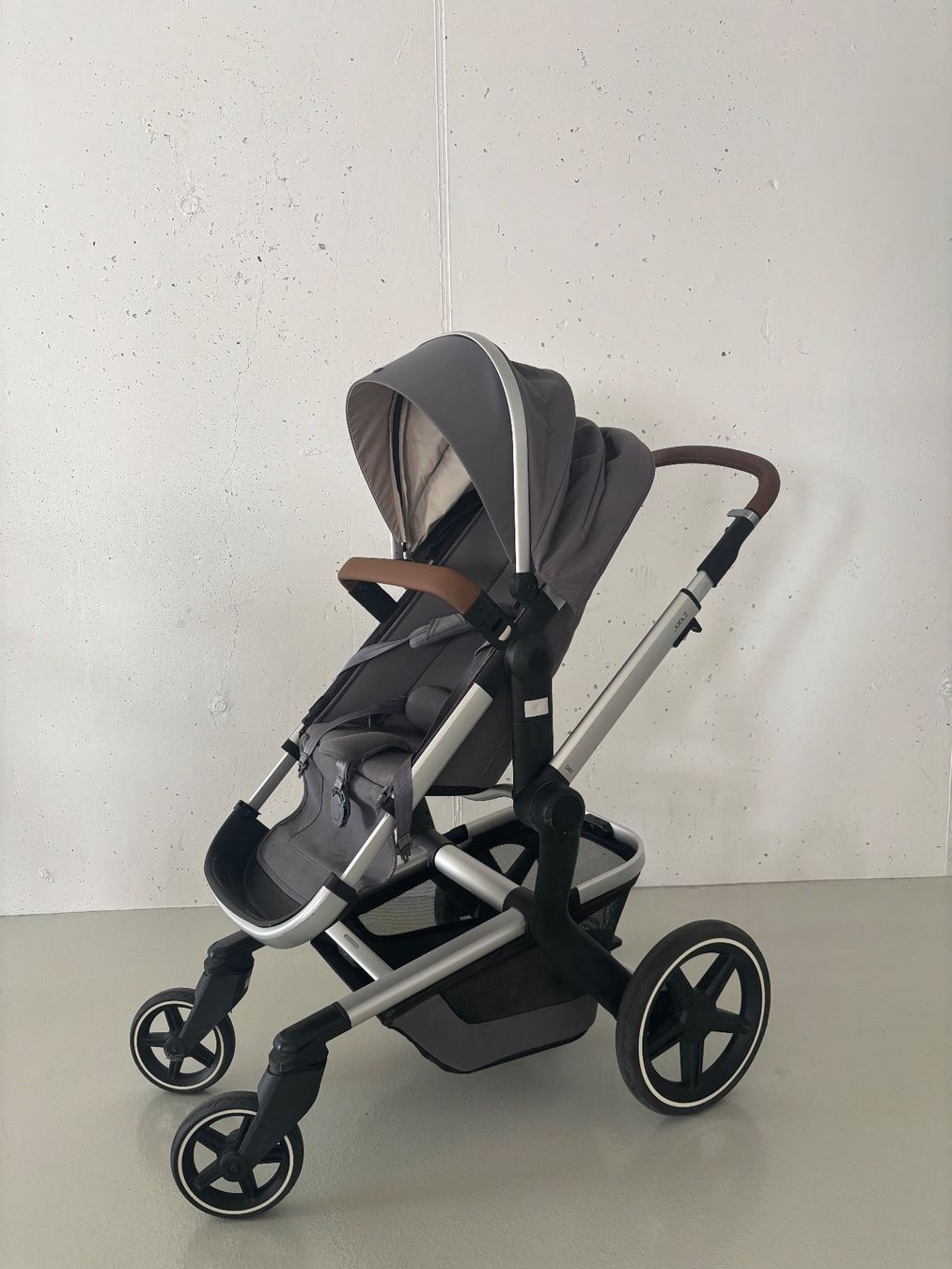 Kinderwagen Joolz Day+ (inkl. Babywanne & Zubehr) (Gebraucht) in Wil SG  fr CHF 180  nur Abholung auf Ricardo kaufen