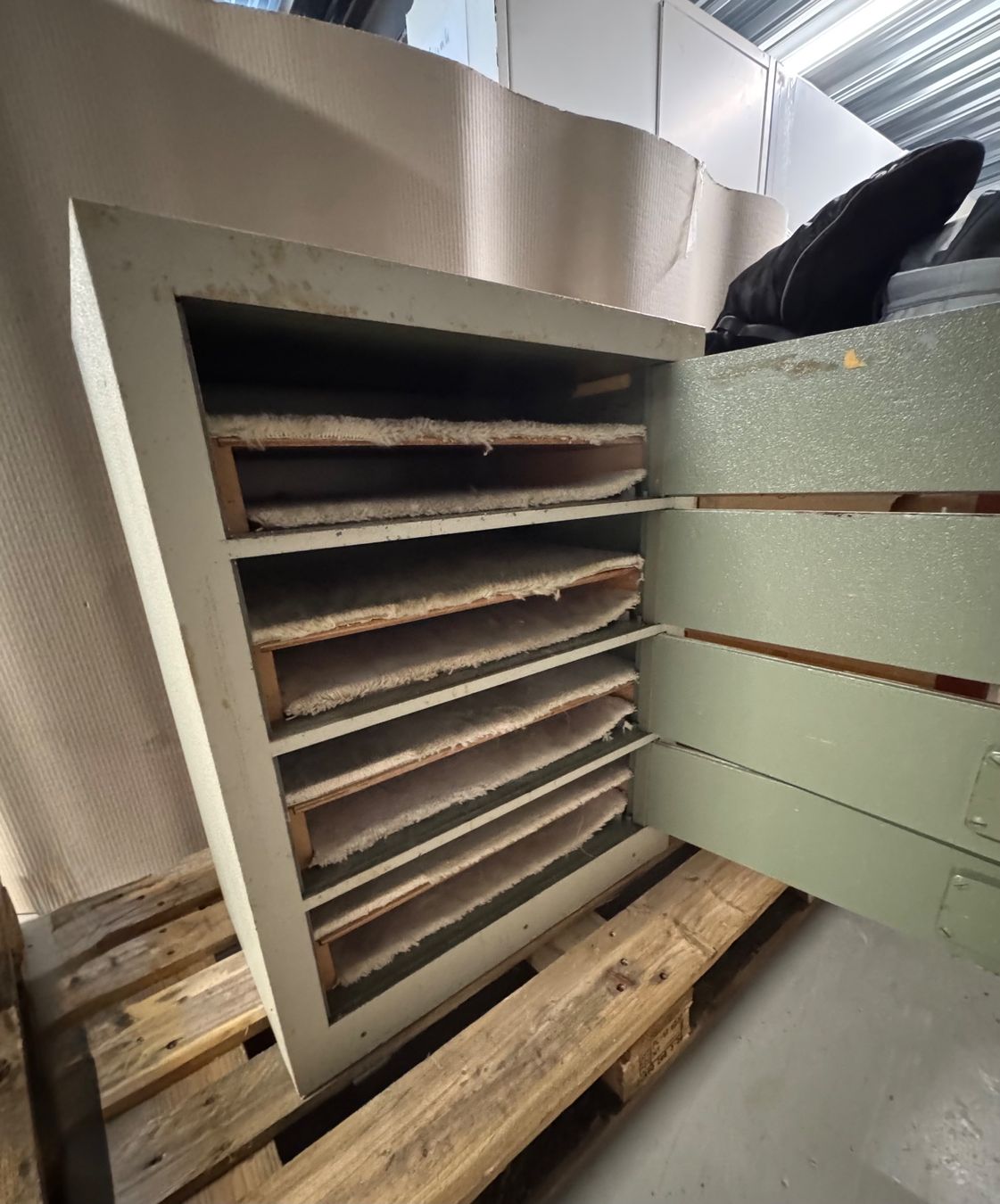 Coffre-fort: Waffen Tresor – D'occasion à Volketswil par CHEF2222 5