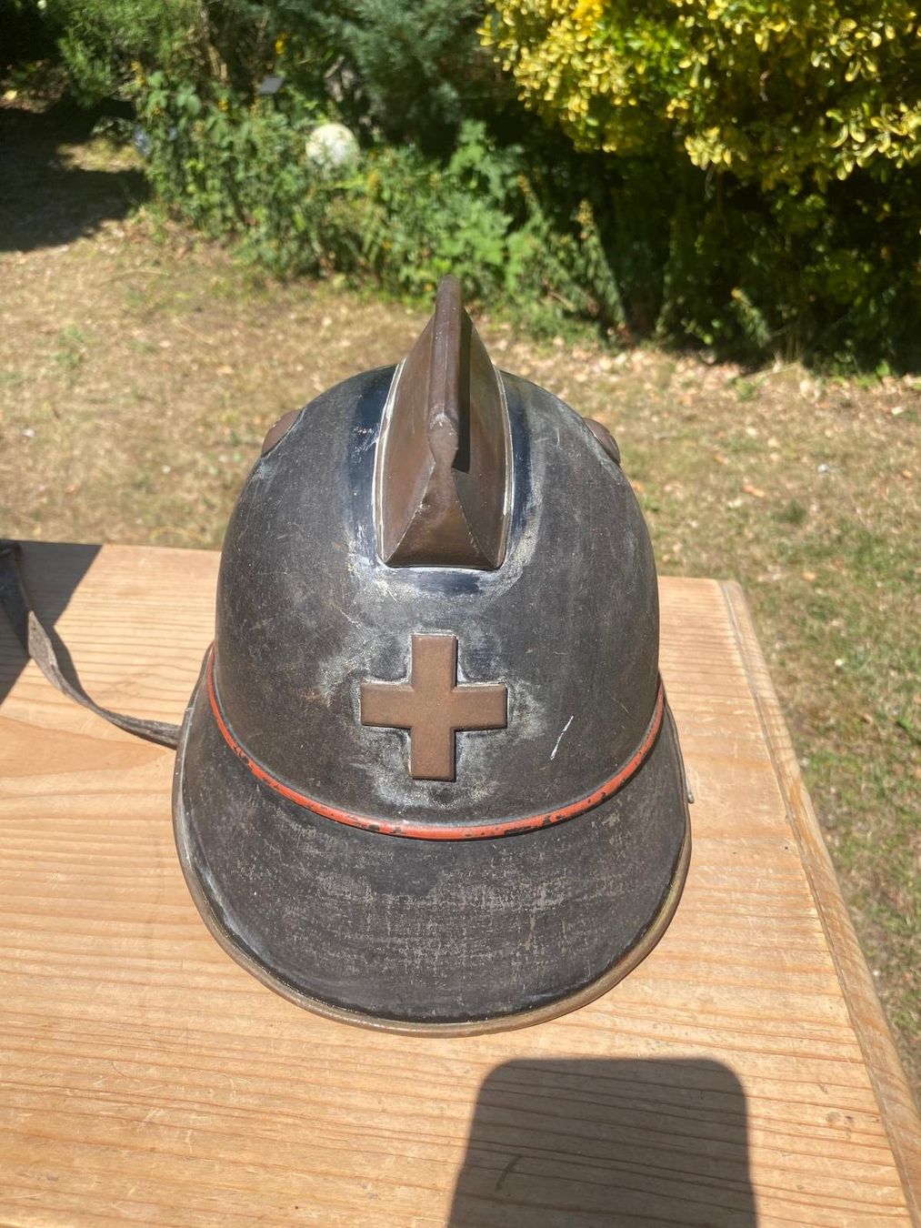 Copricapi, berretti & cappellini: Feuerwehrshut antik – Usato da Wettingen venduto da inf_ch9b