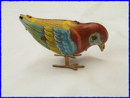 antikes Blechspielzeug: Pickender VOGEL - mit Aufzug