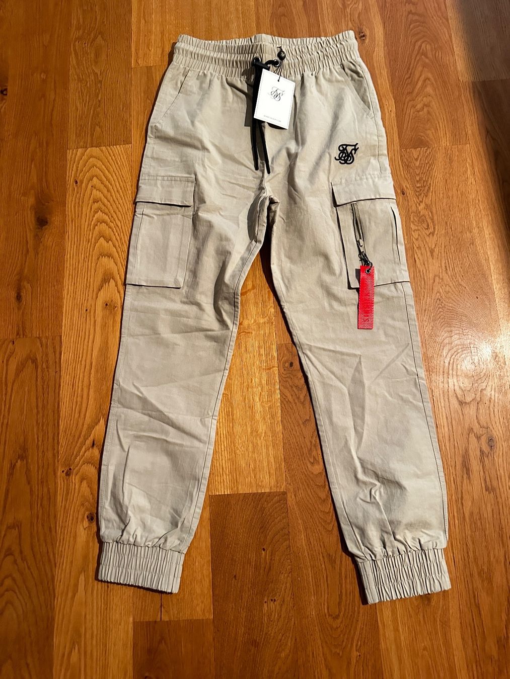 Siksilk Pantaloni: Cargo Hose Siksilk gr. XS – Nuovo e nell'imballaggio originale da Wald ZH venduto da Gosia_N 1