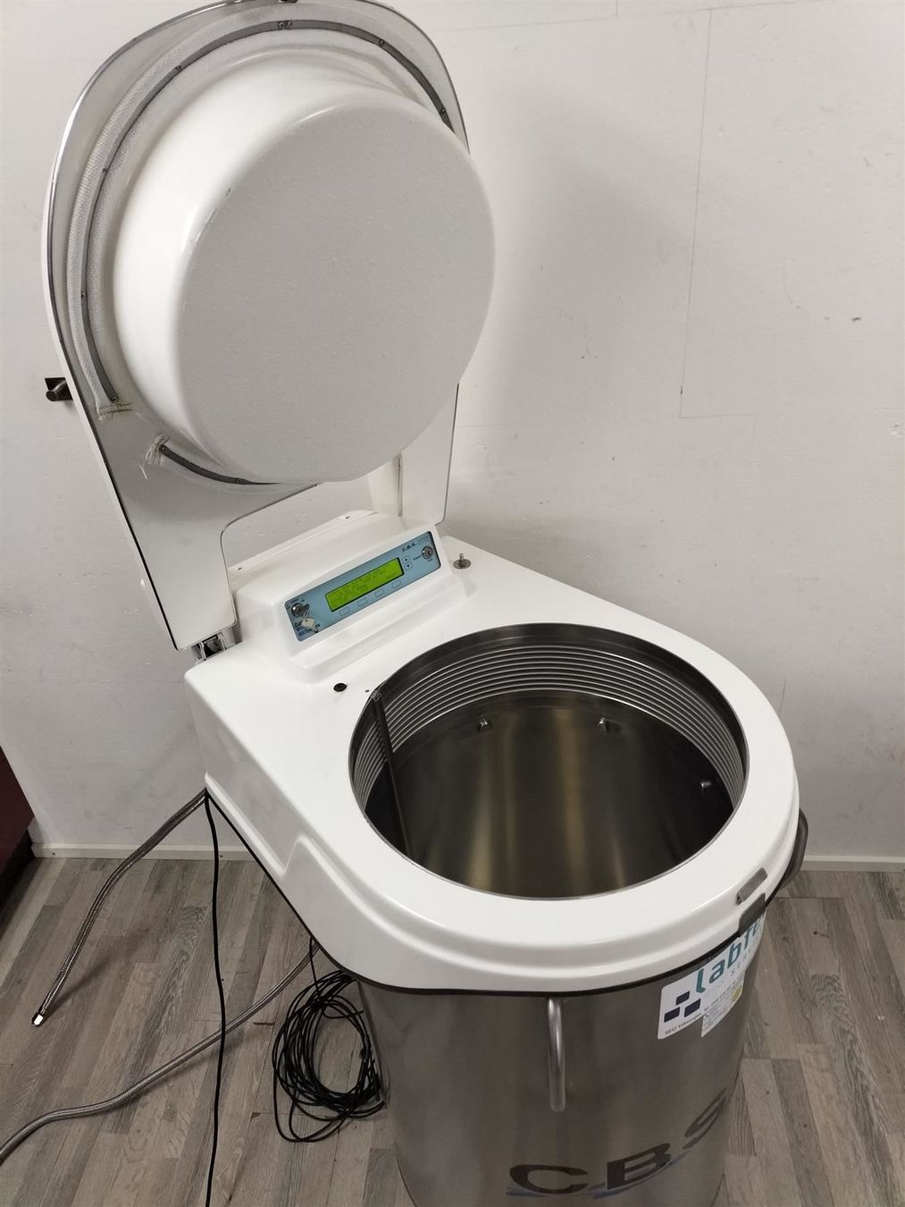Tutte le macchine: CBS V-1500 AB  / Custom Biogenic System – Usato da Niederdorf venduto da LeptonAG_Labor 3