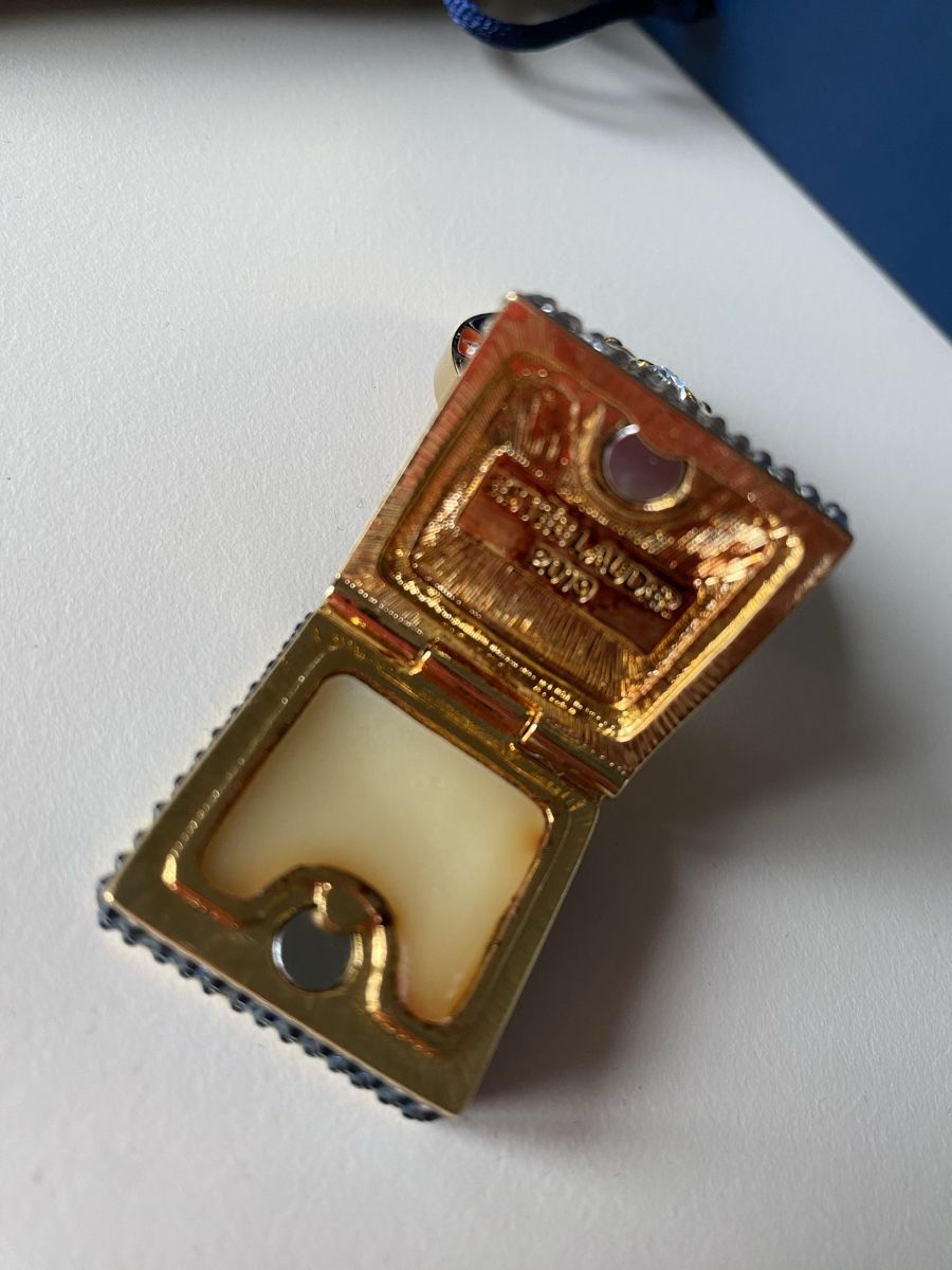 Estée Lauder Parfum & Eau de Toilette: Estee Lauder Pleasures ROYAL ROULETTE Solid Perfume Compact – Neu und originalverpackt aus Thalwil von Lenarium 4