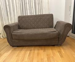 GRATIS BRAUNES SOFA