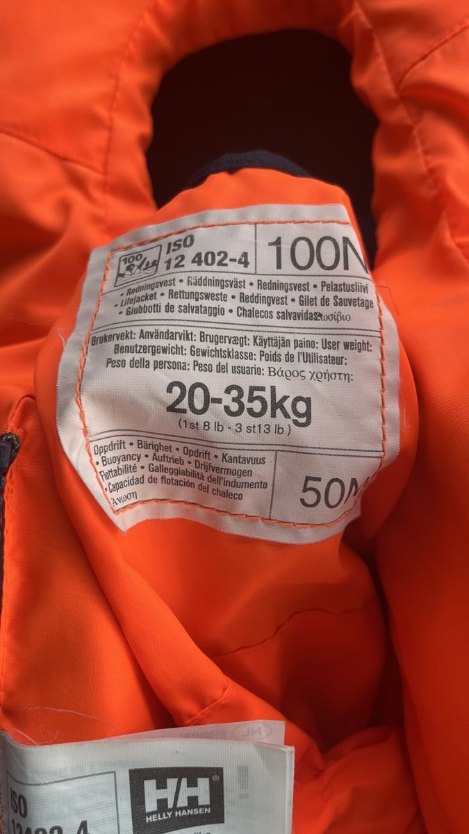 Helly Hansen Giubbotti di salvataggio: Rettungsweste Helly Hansen 100N 20-35kg Gebraucht – Usato da Hochdorf venduto da AndreaSven08 2