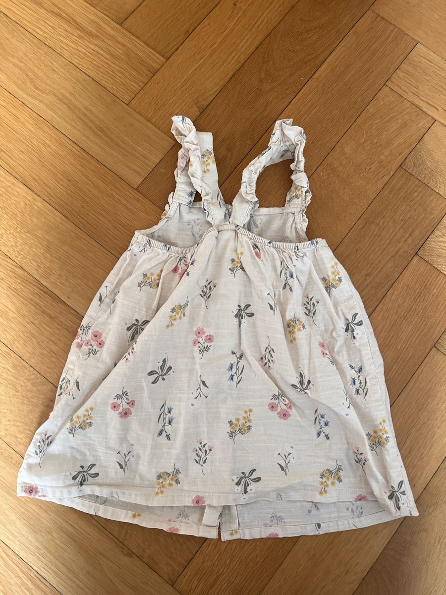 H&M Kleider & Röcke: Robe Hetm taille 92cm – Gebraucht aus Lausanne von eme_5z9v 1