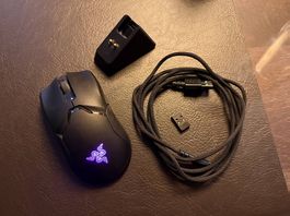 Razer Viper Ultimate Gaming Maus mit Ladestation