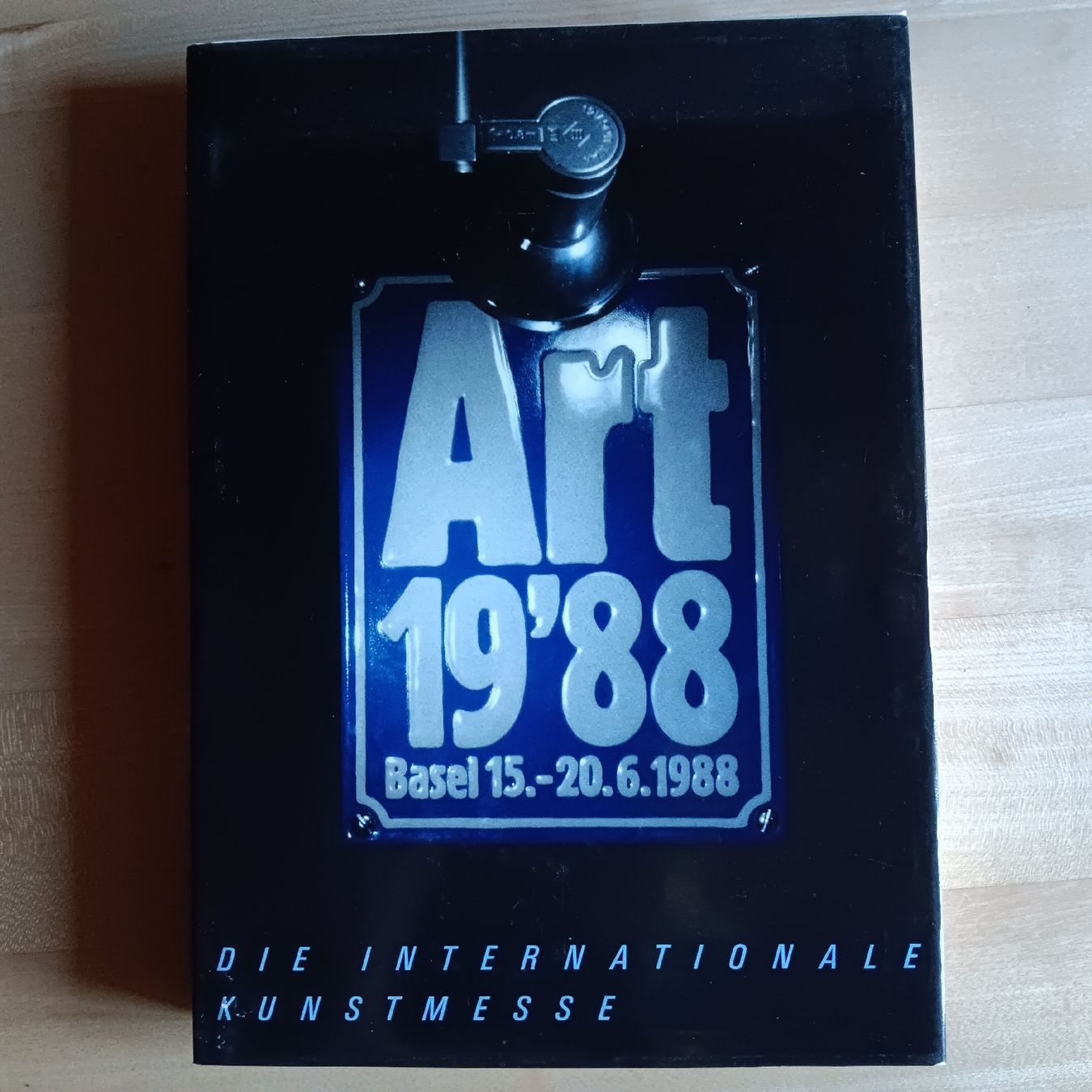 Bücher: Art Basel 1988 Katalog / Buch – Gebraucht aus Chur von chr_b2cn