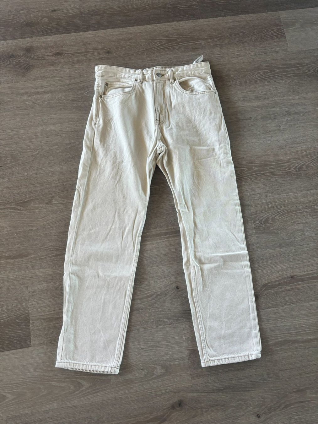 Pull&Bear Jeans: Pull & Bear Jeans beige – Grösse 42 – Gebraucht aus Schnottwil von lo2426