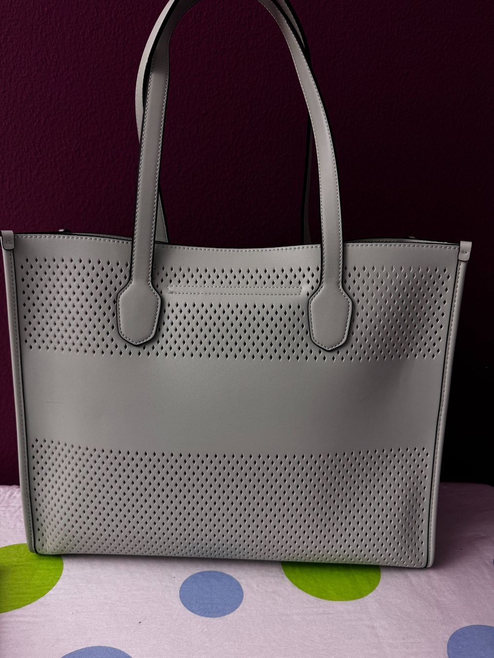Guess Borse da donna: Guess Shopper in mint-grün – Usato da Muttenz venduto da einfach-schoen 1