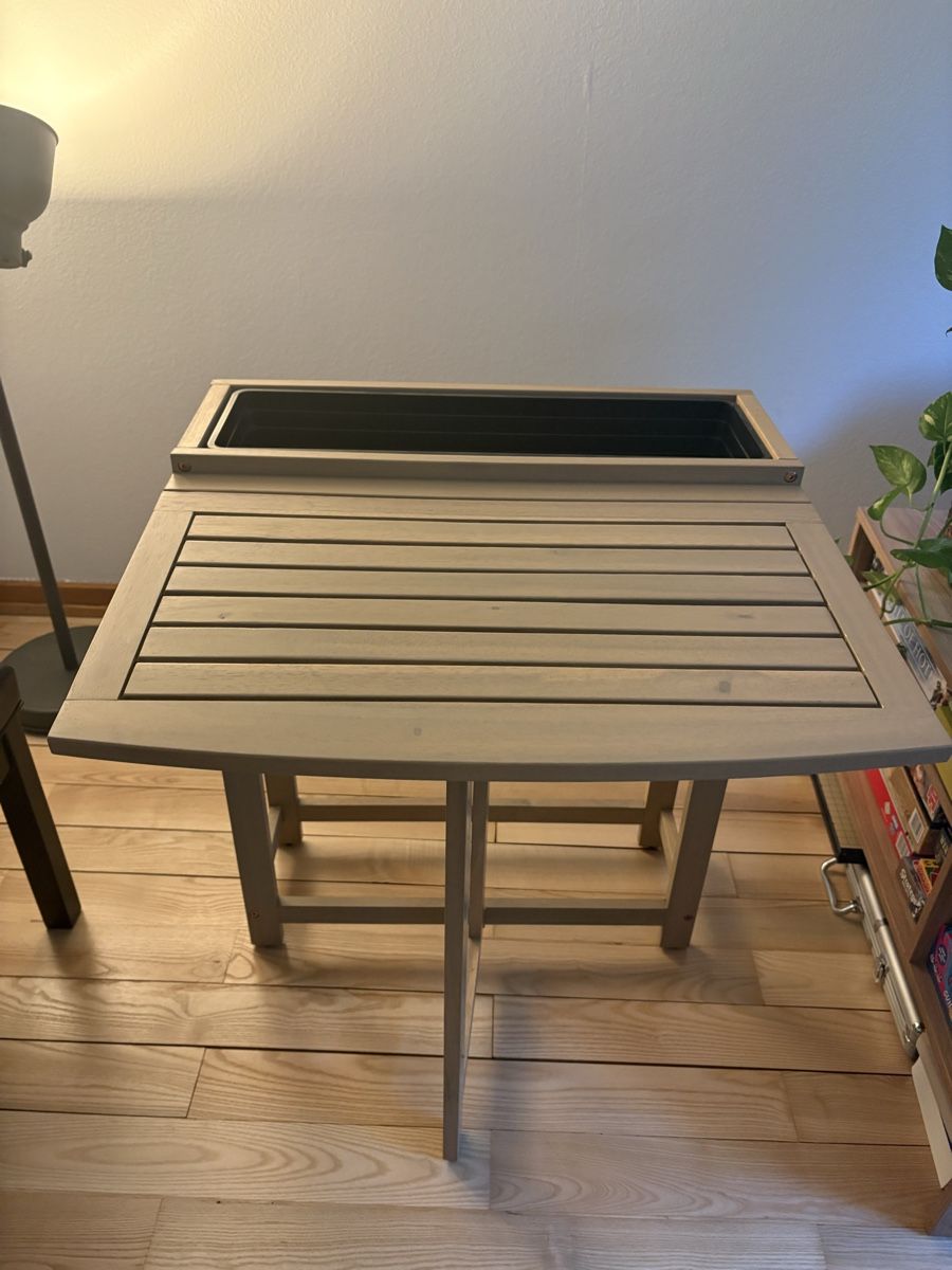 Jysk Tables: Jysk Klapptisch VANDREFALK 64x63 Hartholz – Neuf avec emballage d'origine à Basel par anschla. 2