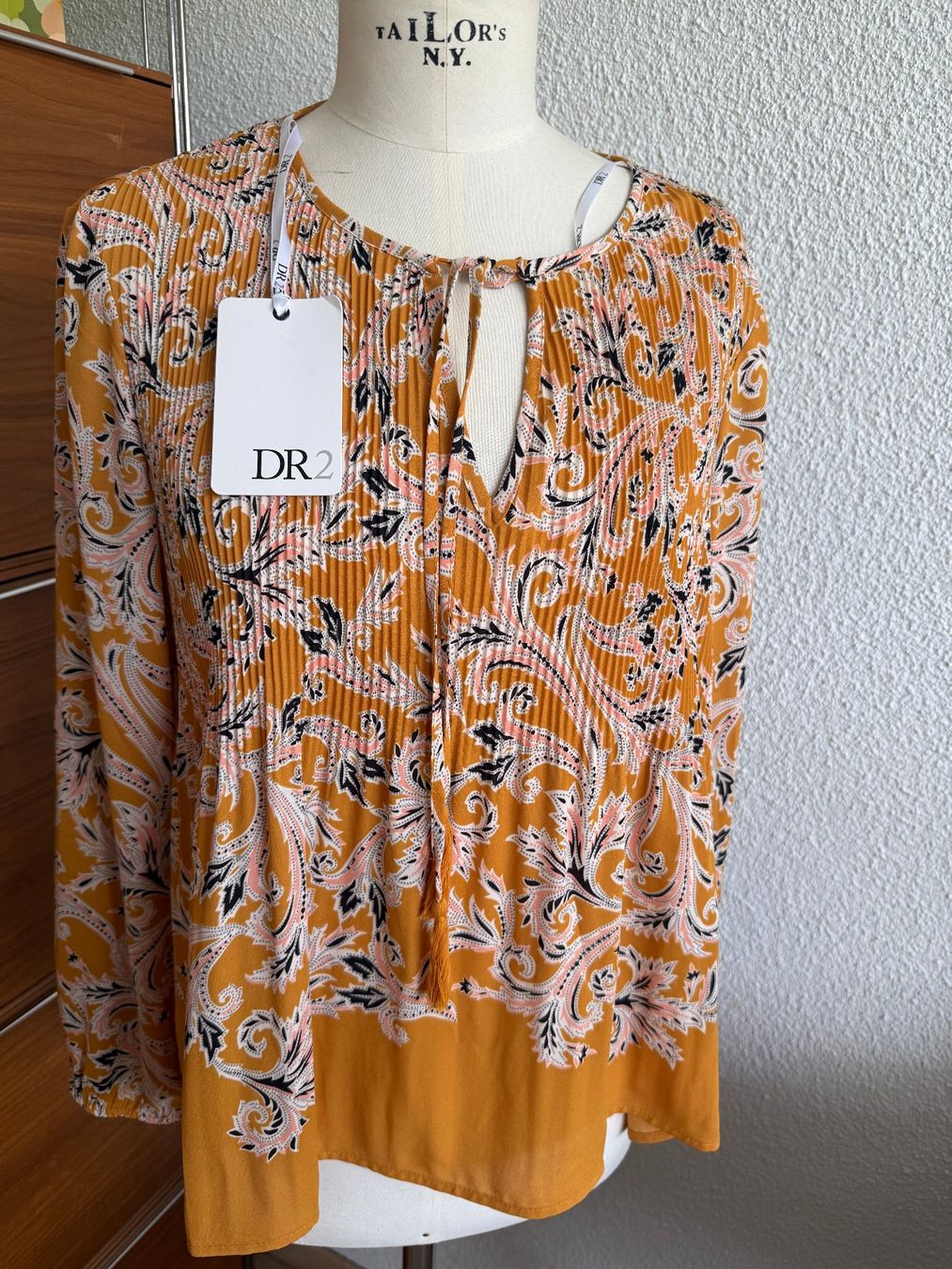 Camicette: Neuware Bluse Grösse S – Nuovo e nell'imballaggio originale da Kirchdorf AG venduto da coco123