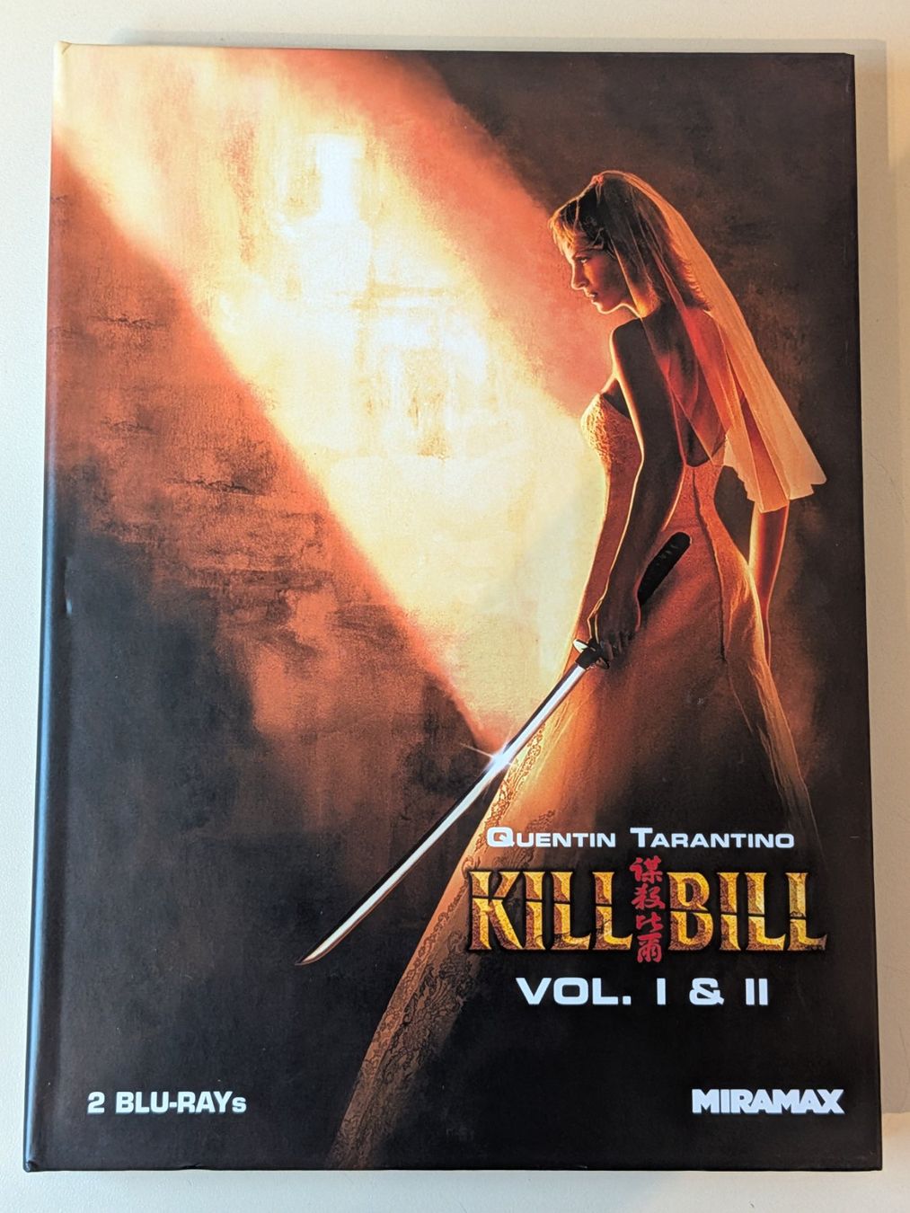 Tous les DVDs: Kill Bill Vol.1&2 Mediabook [2 Blu-rays] – D'occasion à Port par gecotom