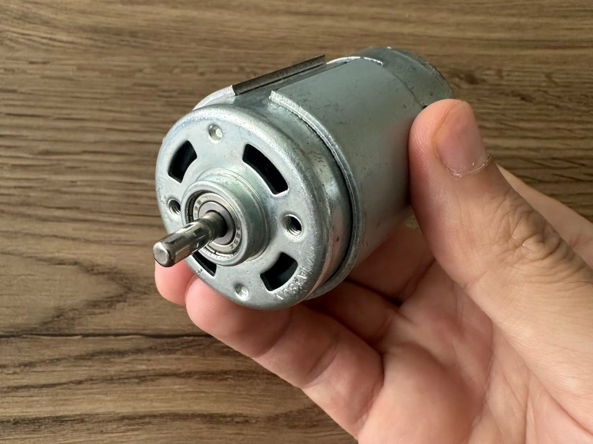 Motori: RS775S 18V DC Motor – Usato da Chur venduto da coskun 1