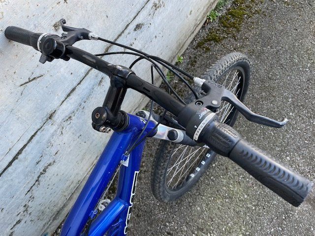 Vélos: VTT KHS – D'occasion à Ursy par DK8 1