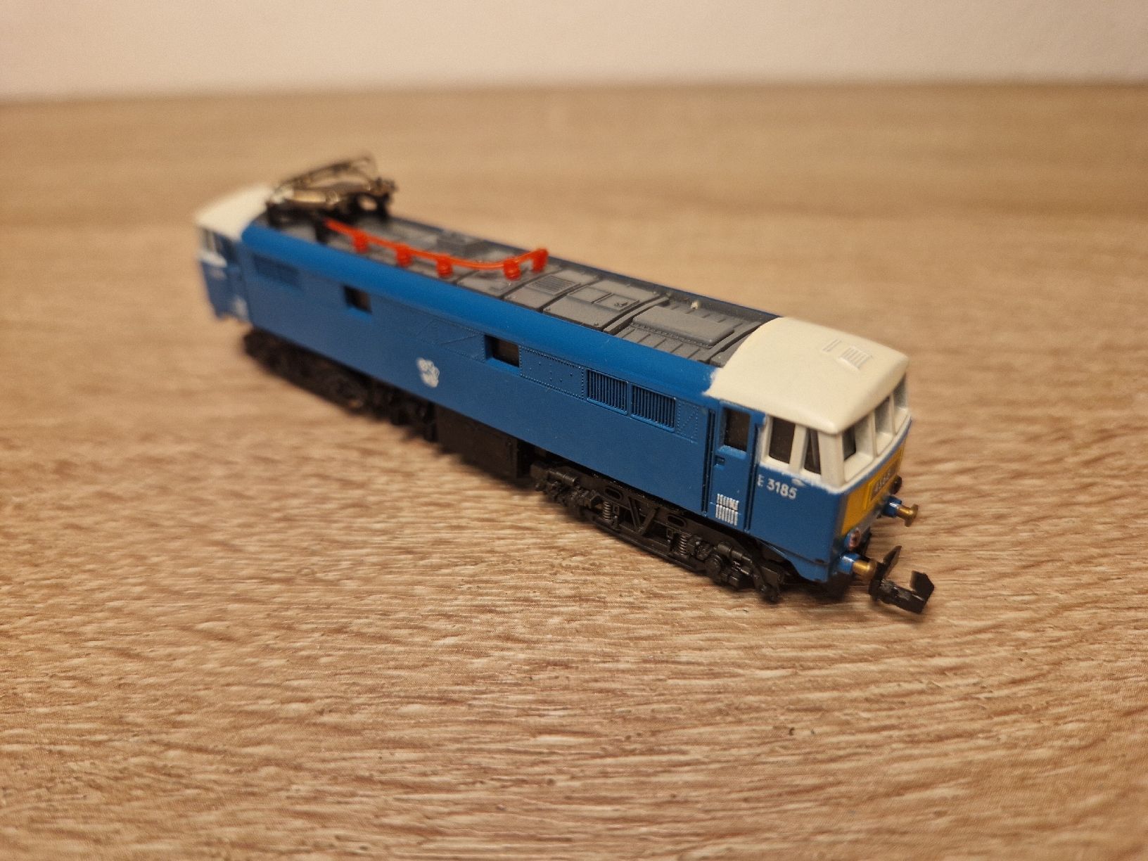 Lima Modellini di ferrovie: Lima N E-Lok E3185 – Difettoso da St-Aubin-Sauges venduto da tantome 3