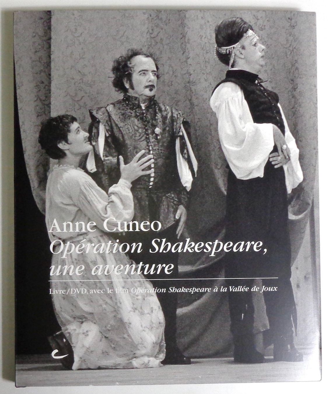 Libri: Anne Cunéo - Opération Shakespeare, une aventure – Nuovo (secondo la descrizione) da Le Locle venduto da LibrairieLaBergerie