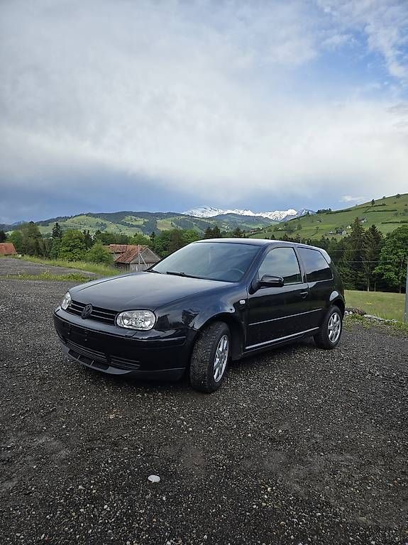 Automobili: VW Golf IV – Usato da Wattwil venduto da fra_mxc8