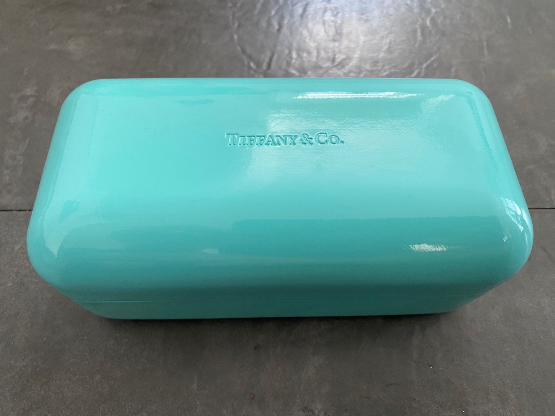Altro in  Abbigliamento & Accessori: Brillenetui von Tiffany & Co. inkl. Karton – Usato da Aarau venduto da radilio01
