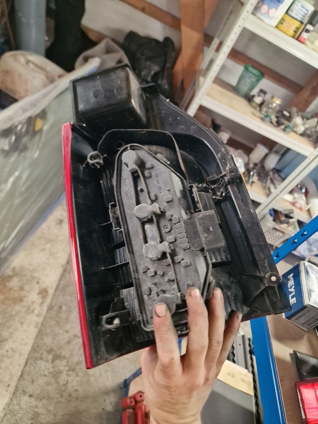 Phares: Heckleuchten Original VW T5 – D'occasion à Mols par L.M.123 2